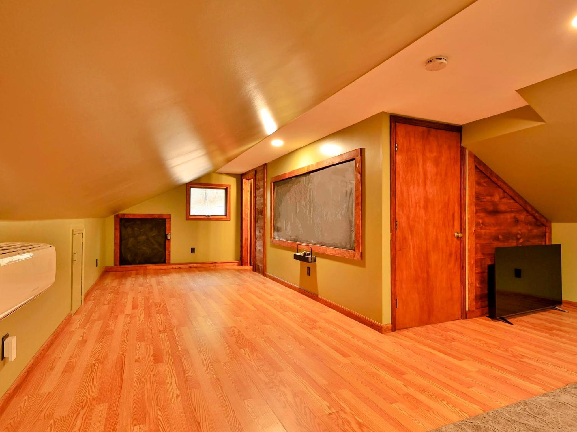 The Chariot - Creek Front With Hottub, Fire Pits, Billiards, Ev Charger - Sandalwood Stays Blue Ridge Eksteriør billede